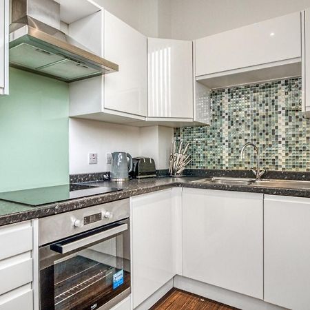 Apartamento Stylish Studio By Heathrow Airport Londres Exterior foto
