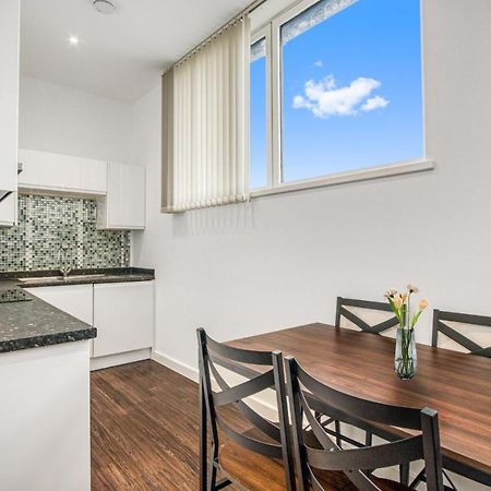 Apartamento Stylish Studio By Heathrow Airport Londres Exterior foto