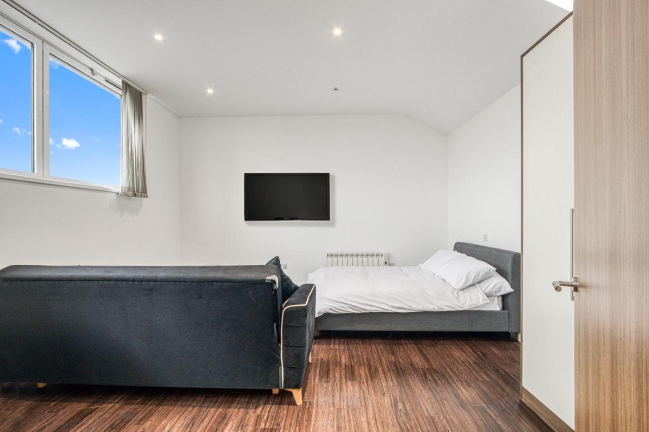Apartamento Stylish Studio By Heathrow Airport Londres Exterior foto